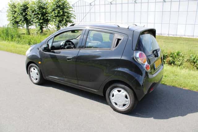 Chevrolet Spark (2010) thumbnail 5