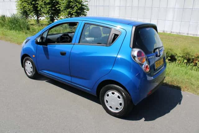 Chevrolet Spark (2010) thumbnail 5