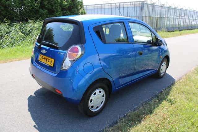 Chevrolet Spark (2010) thumbnail 6