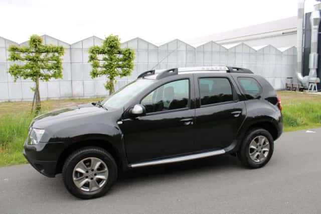 Dacia Duster (2016) thumbnail 1
