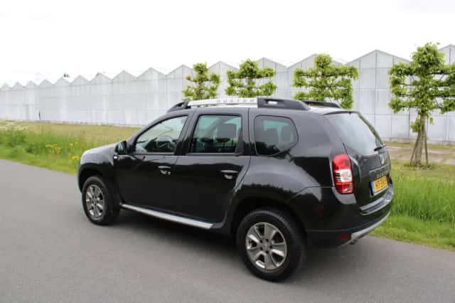 Dacia Duster (2016) thumbnail 5