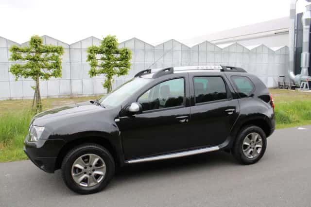 Dacia Duster (2016) thumbnail 6