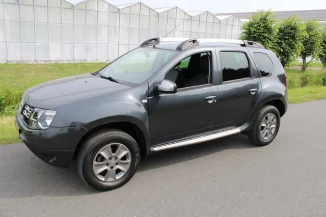 Dacia Duster (2016) thumbnail 6