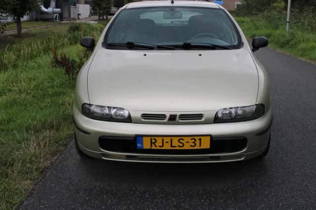 Fiat Brava (1997) thumbnail 2