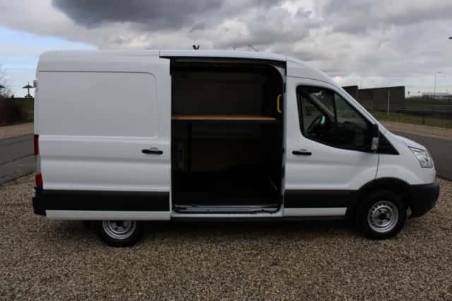 Ford Transit (2015) thumbnail 2