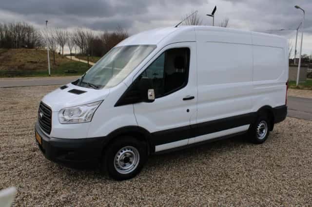 Ford Transit (2015) thumbnail 3