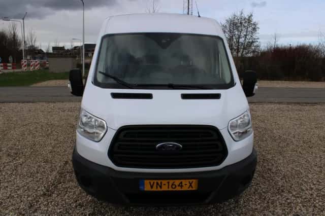 Ford Transit (2015) thumbnail 4