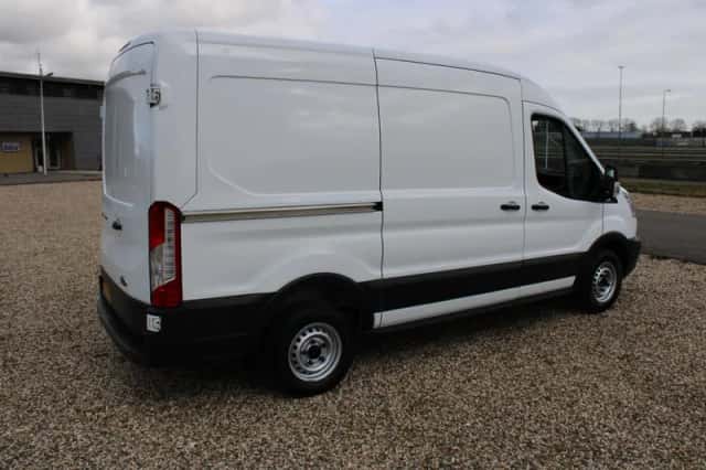 Ford Transit (2015) thumbnail 6