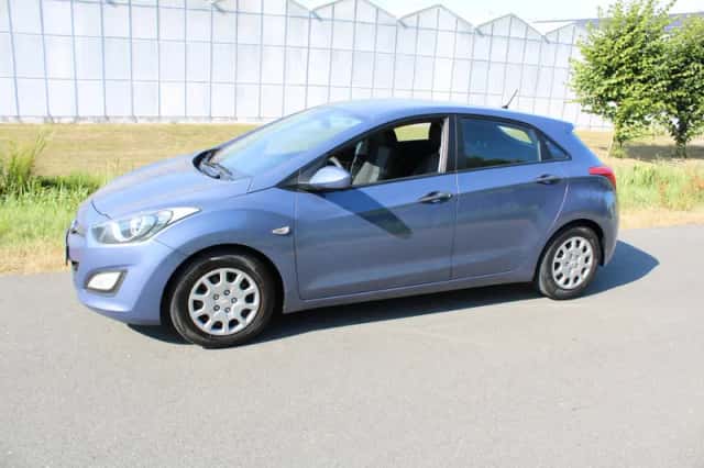 Hyundai i30 (2012) thumbnail 4