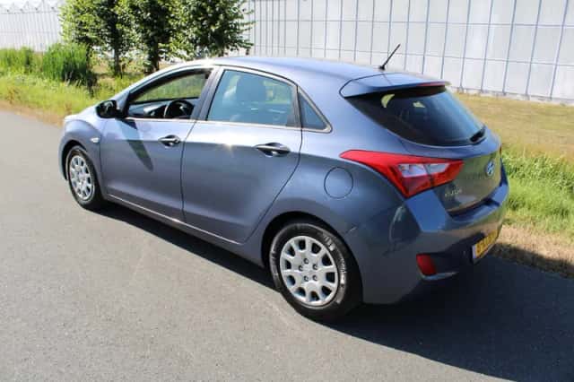 Hyundai i30 (2012) thumbnail 6