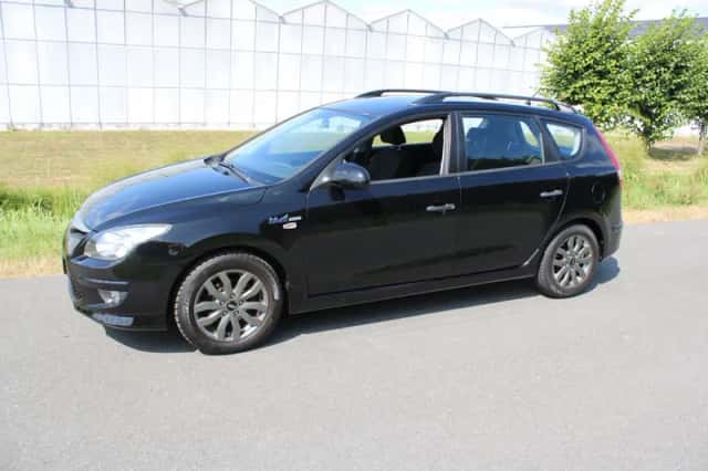 Hyundai i30 (2012) thumbnail 1