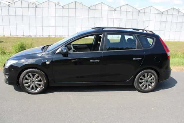 Hyundai i30 (2012) thumbnail 4