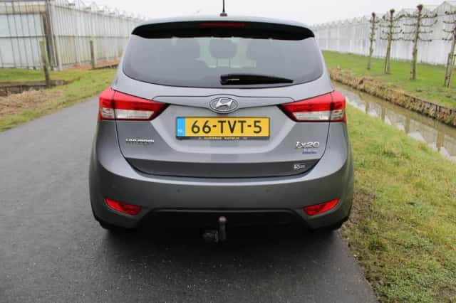 Hyundai ix20 (2012) thumbnail 6