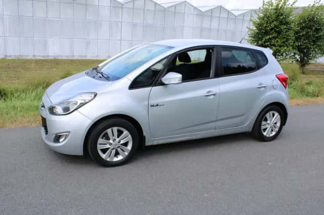 Hyundai ix20 (2011) thumbnail 6