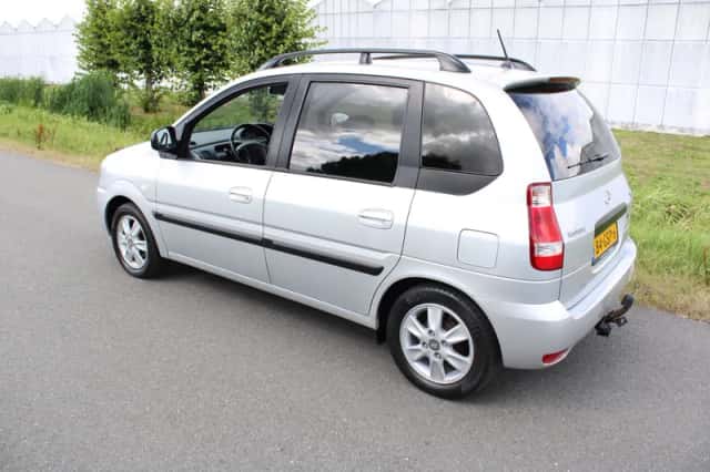 Hyundai Matrix (2008) thumbnail 5