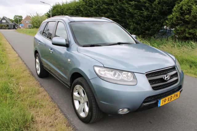 Hyundai Santa Fe (2007) thumbnail 2