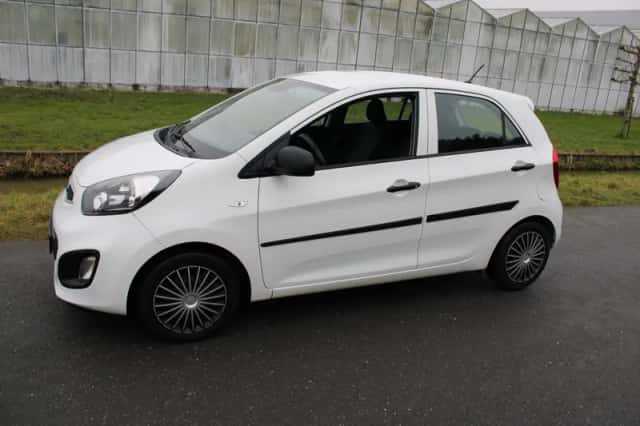 Kia Picanto (2014) thumbnail 1