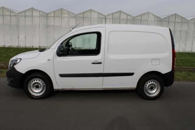 Mercedes-Benz Citan (2018) thumbnail 4
