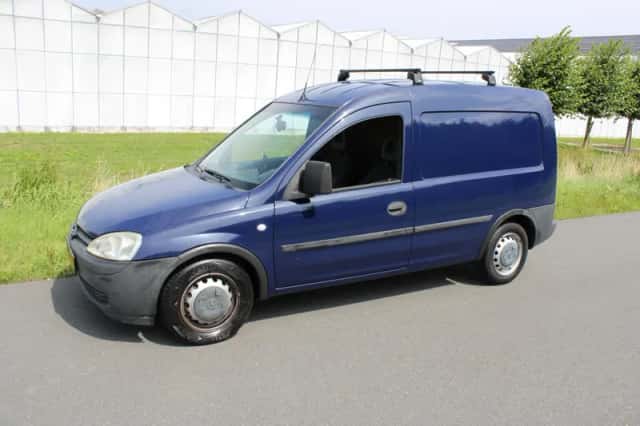 Opel Combo (2009) thumbnail 1