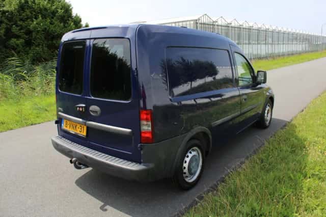 Opel Combo (2011) thumbnail 5