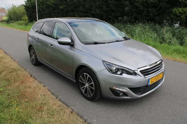 Peugeot 308 (2015) thumbnail 2