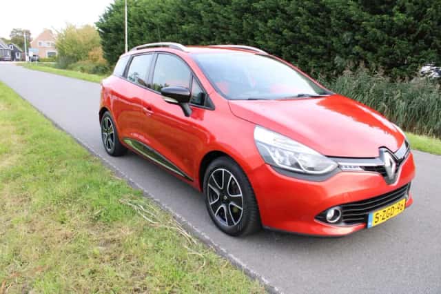 Renault Clio (2015) thumbnail 2