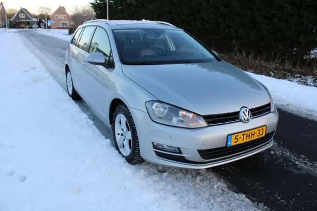 Volkswagen Golf (2014) thumbnail 3