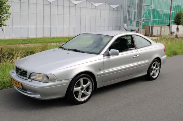 Volvo C70 (2002) thumbnail 1