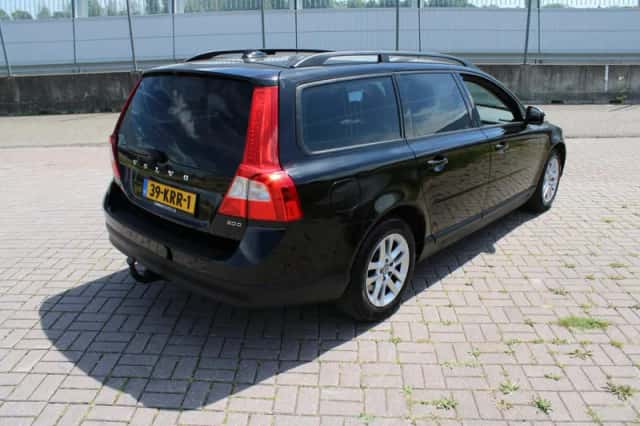 Volvo V70 (2010) thumbnail 5