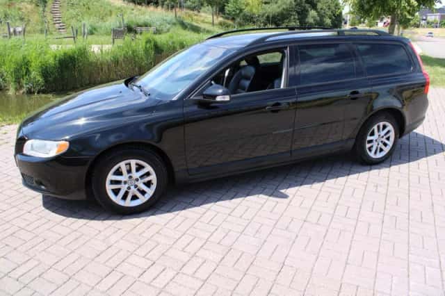 Volvo V70 (2010) thumbnail 6