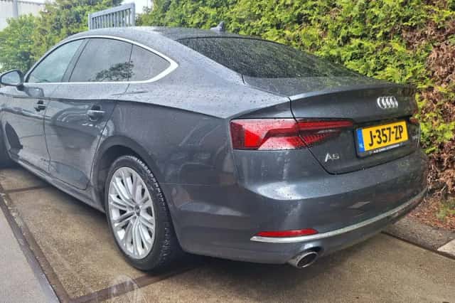 Audi A5 (2018) thumbnail 2