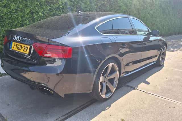Audi A5 (2010) thumbnail 3