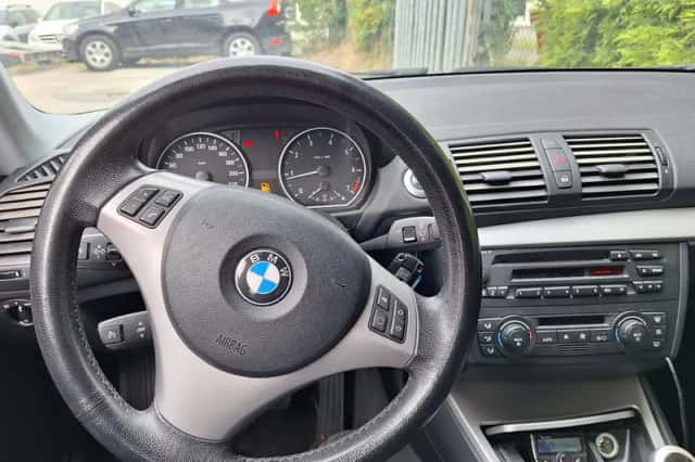 BMW 1-Serie (2005) thumbnail 6