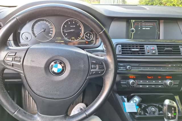 BMW 5-Serie (2011) thumbnail 6