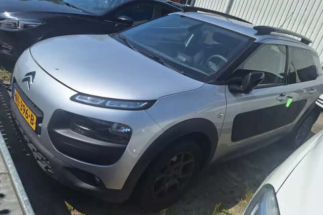 Citroën C4 Cactus (2017) thumbnail 1