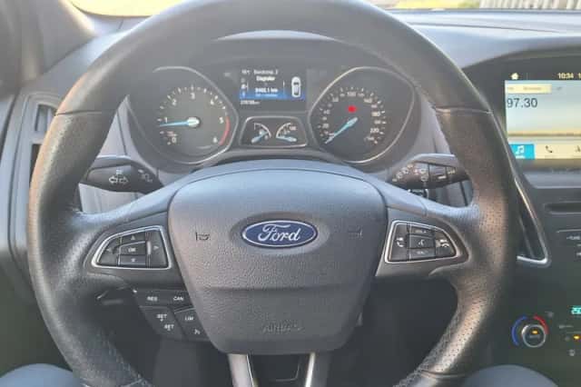 Ford Focus (2018) thumbnail 6