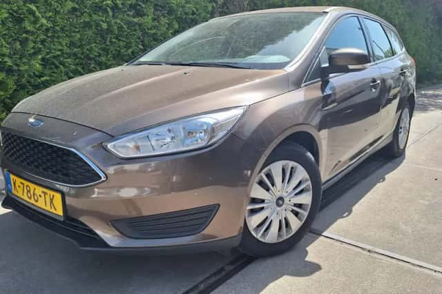 Ford Focus (2018) thumbnail 1