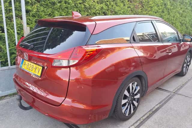 Honda Civic (2014) thumbnail 4