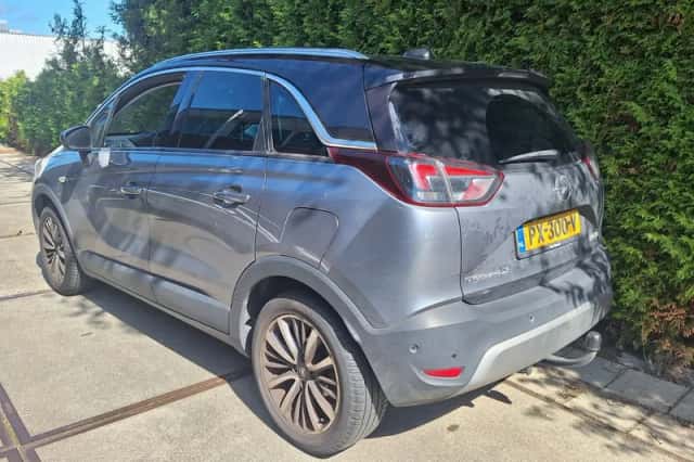 Opel Crossland X (2017) thumbnail 4