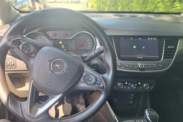 Opel Crossland X (2017) thumbnail 6