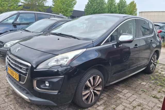 Peugeot 3008 (2014) thumbnail 1