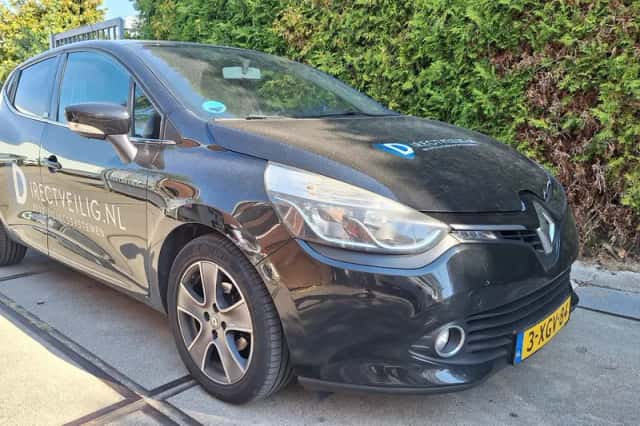 Renault Clio (2014) thumbnail 3