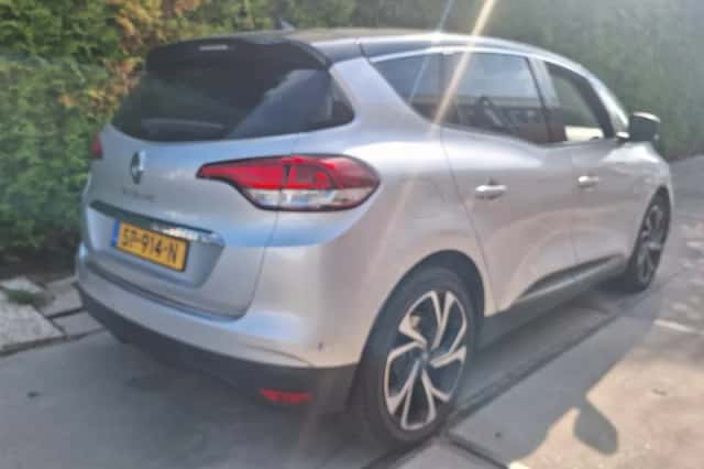 Renault Grand Scénic (2018) thumbnail 4