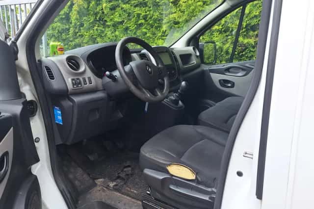 Renault Trafic (2019) thumbnail 5