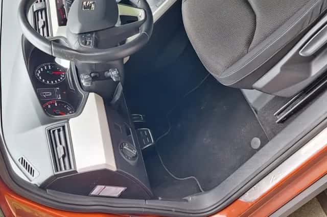 SEAT Arona (2018) thumbnail 5
