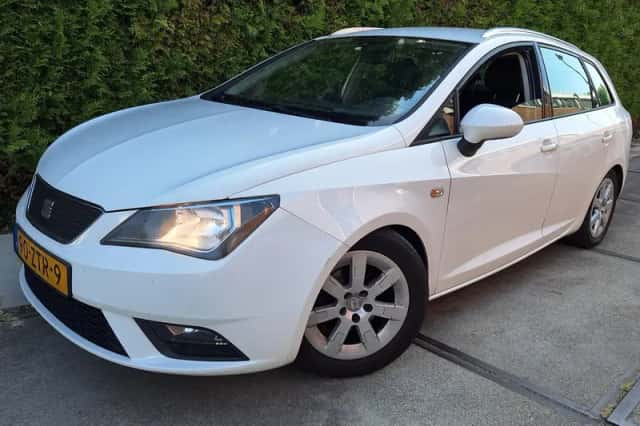 SEAT Ibiza (2013) thumbnail 1