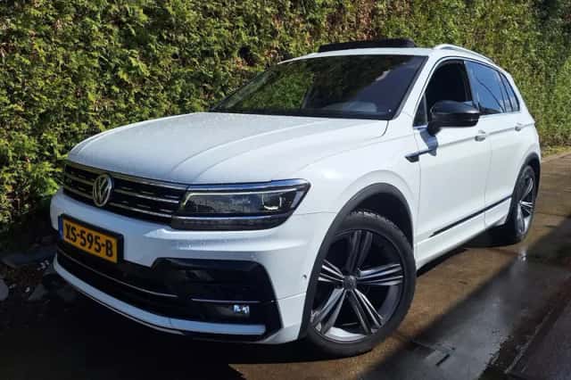 Volkswagen Tiguan (2019) thumbnail 1