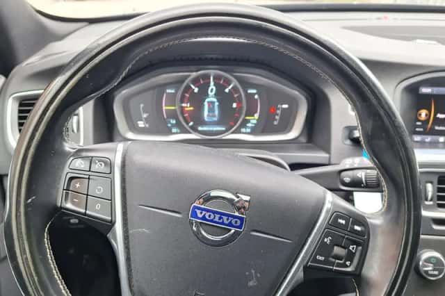 Volvo V60 (2013) thumbnail 6