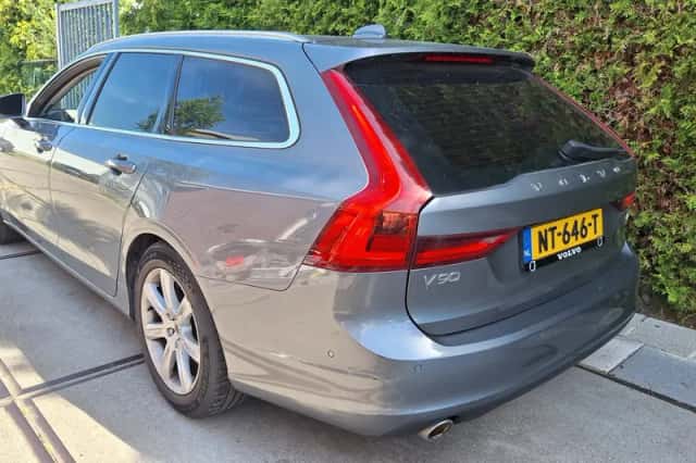Volvo V90 (2017) thumbnail 4
