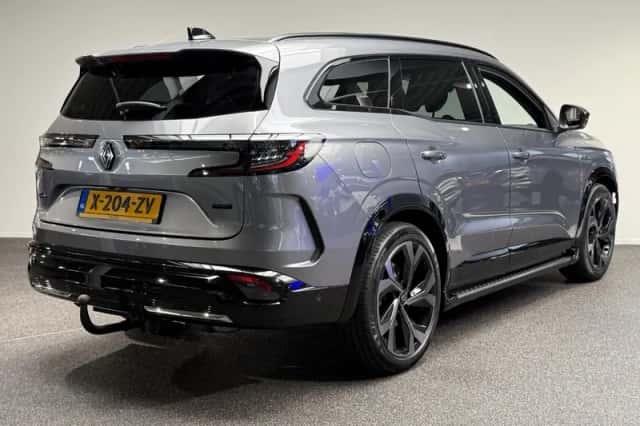 Renault Espace (2024) thumbnail 2